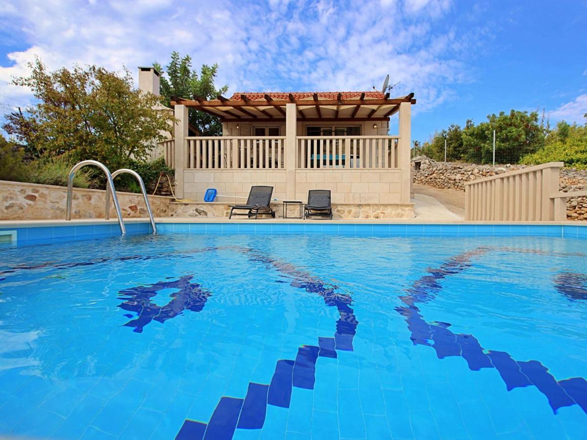 Holiday Home Villa Tonka By Interhome スティヴァン エクステリア 写真